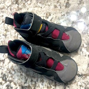 Jordan 7 retro size 6.5c